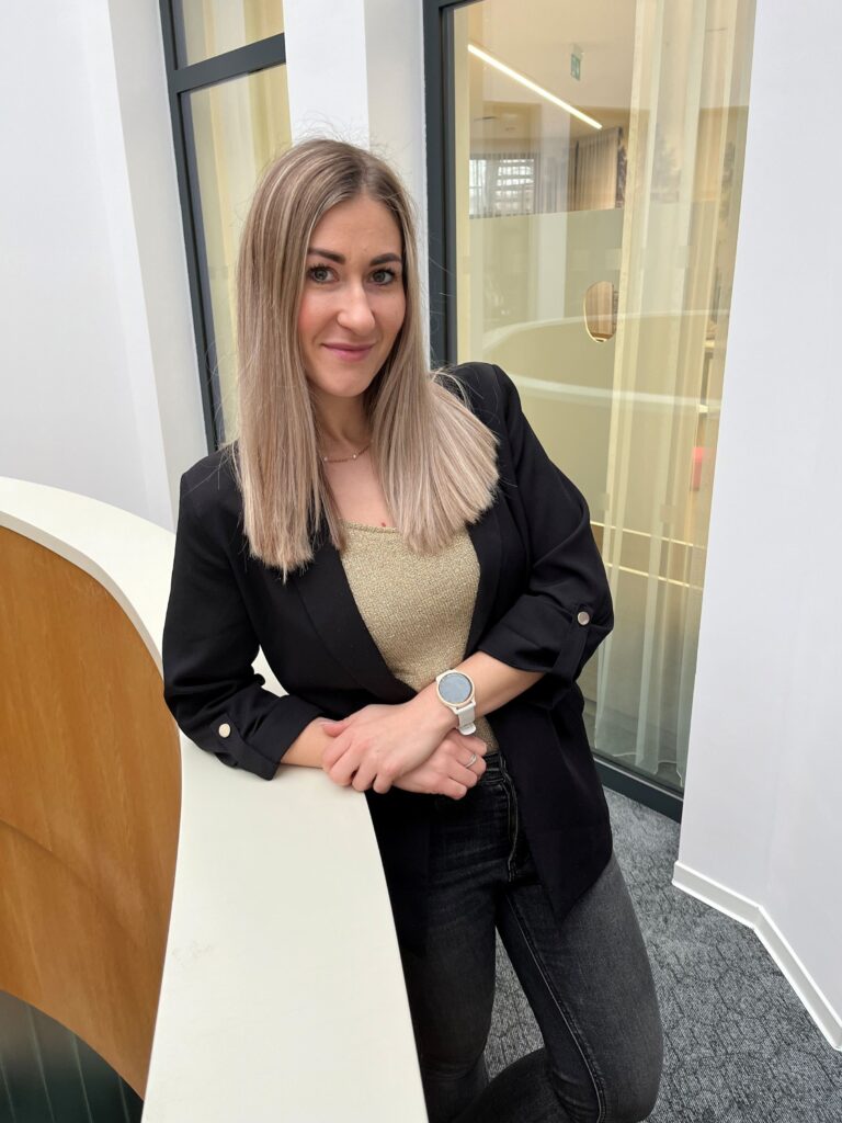 platFORMA eCENTRE, kontakt